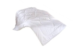 Prodloužená přikrývka Luxus Plus 140x220 cm celoroční 935g